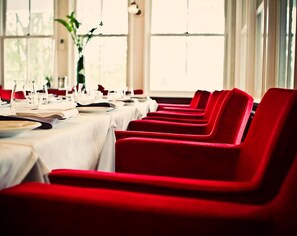 Frokost serveres