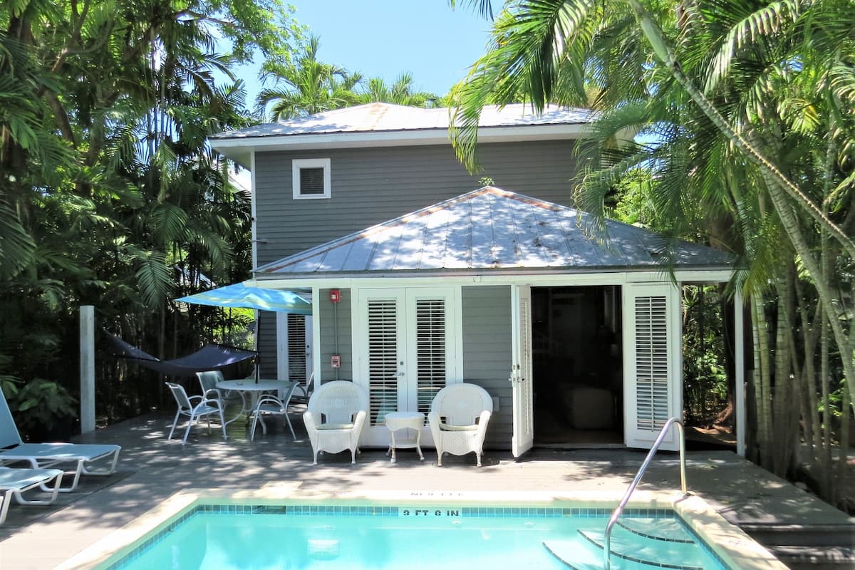 Deluxe Cottage, Multiple Beds - Katie's Kottage 101 (bedroom access via spiral staircase)