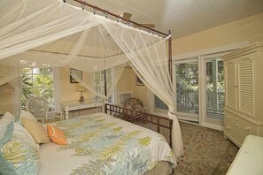 In-room safe, individually decorated, individually furnished - Ambrosia Key West (Key West)