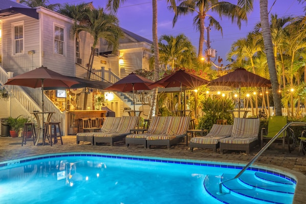 Poolside bar
