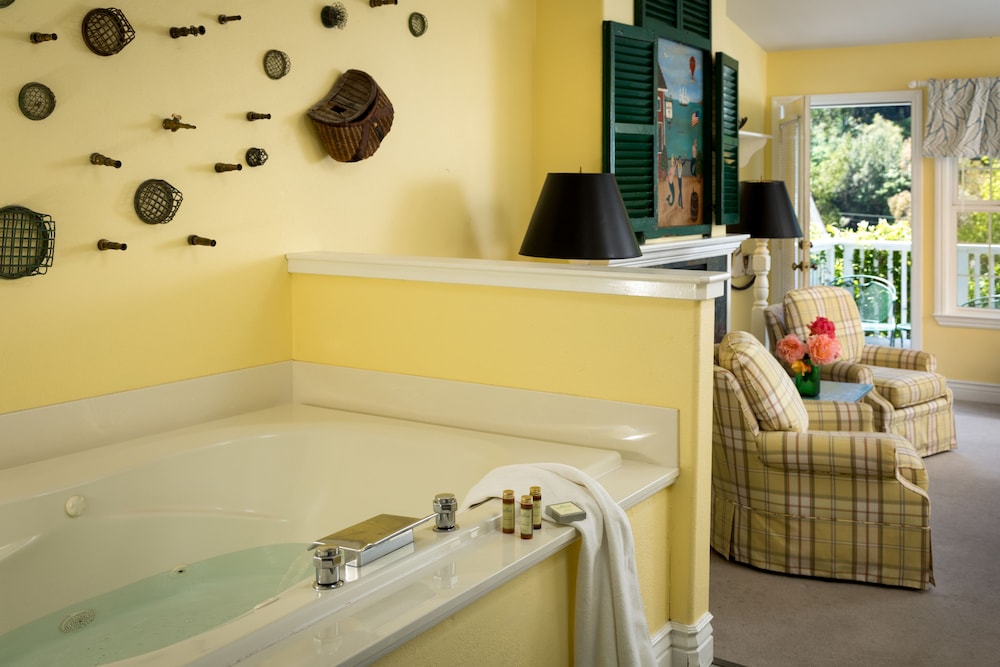 Inn At Occidental by null