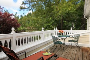 04 – Zimmer "Tiffany" | Terrasse/Patio