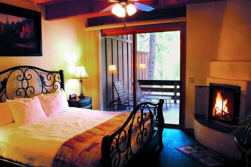 1 bedroom, hypo-allergenic bedding, individually decorated