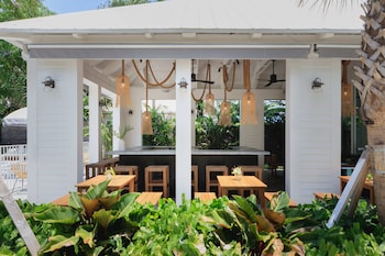 Restaurant at Winslows Bungalows - Key West Historic Inns