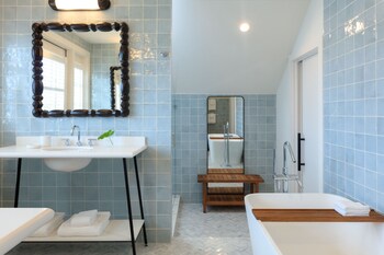 Suite (Treehouse) | Bathroom | Designer toiletries, hair dryer, bathrobes, towels at Winslows Bungalows - Key West Historic Inns