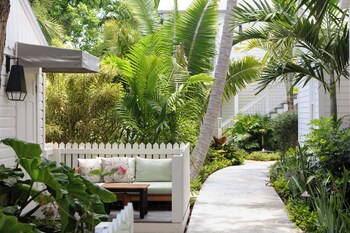 Hotel Exterior at Winslows Bungalows - Key West Historic Inns