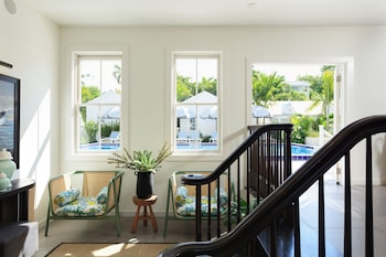 Hotel entrance and lobby at Winslows Bungalows - Key West Historic Inns