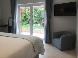 View from property - Vine Guesthouse (Stellenbosch)