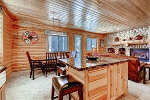 2 Bedrooms/Platinum/Private Hot Tub