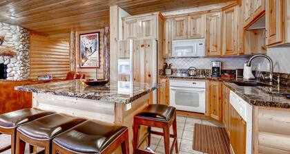 Black Bear Lodge by Vacasa