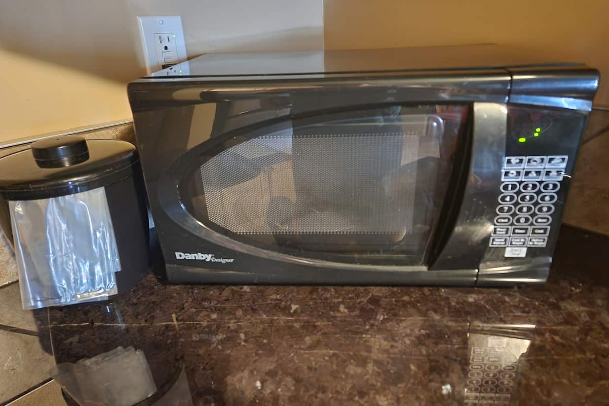 standard suite, kitchen | microwave