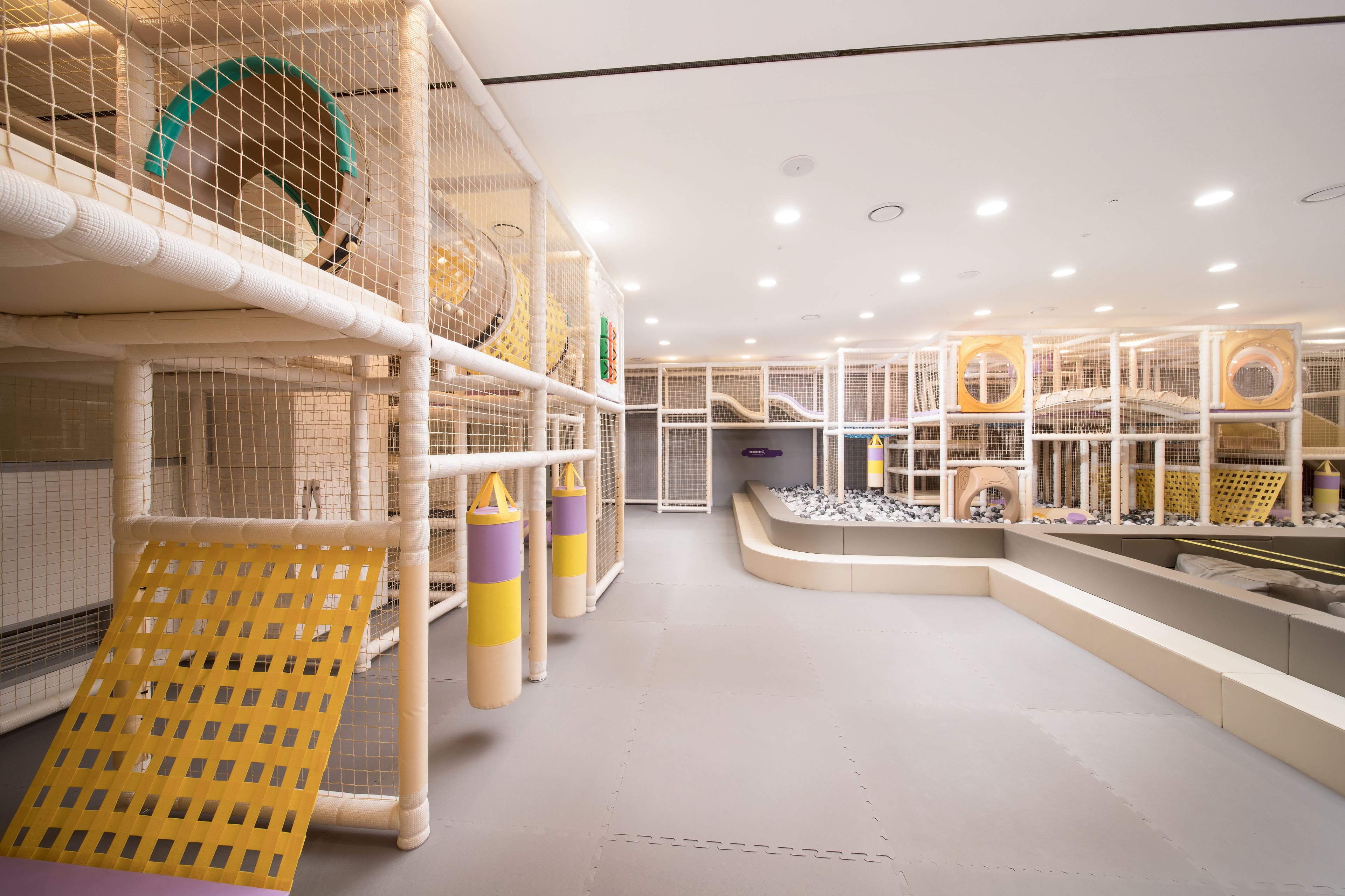 children’s play area – indoor