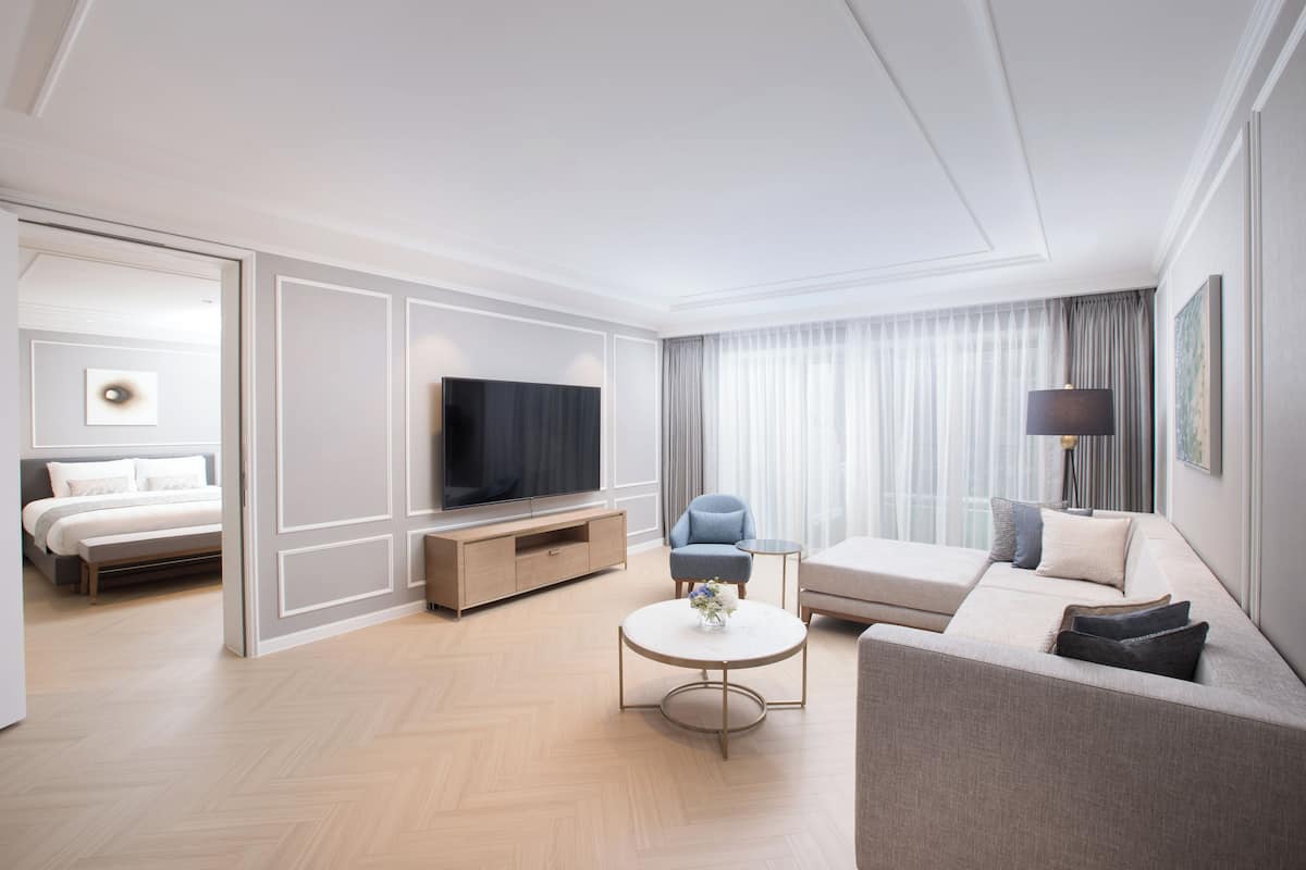 premier suite (ondol garden) | down duvets, in-room safe, desk, laptop workspace