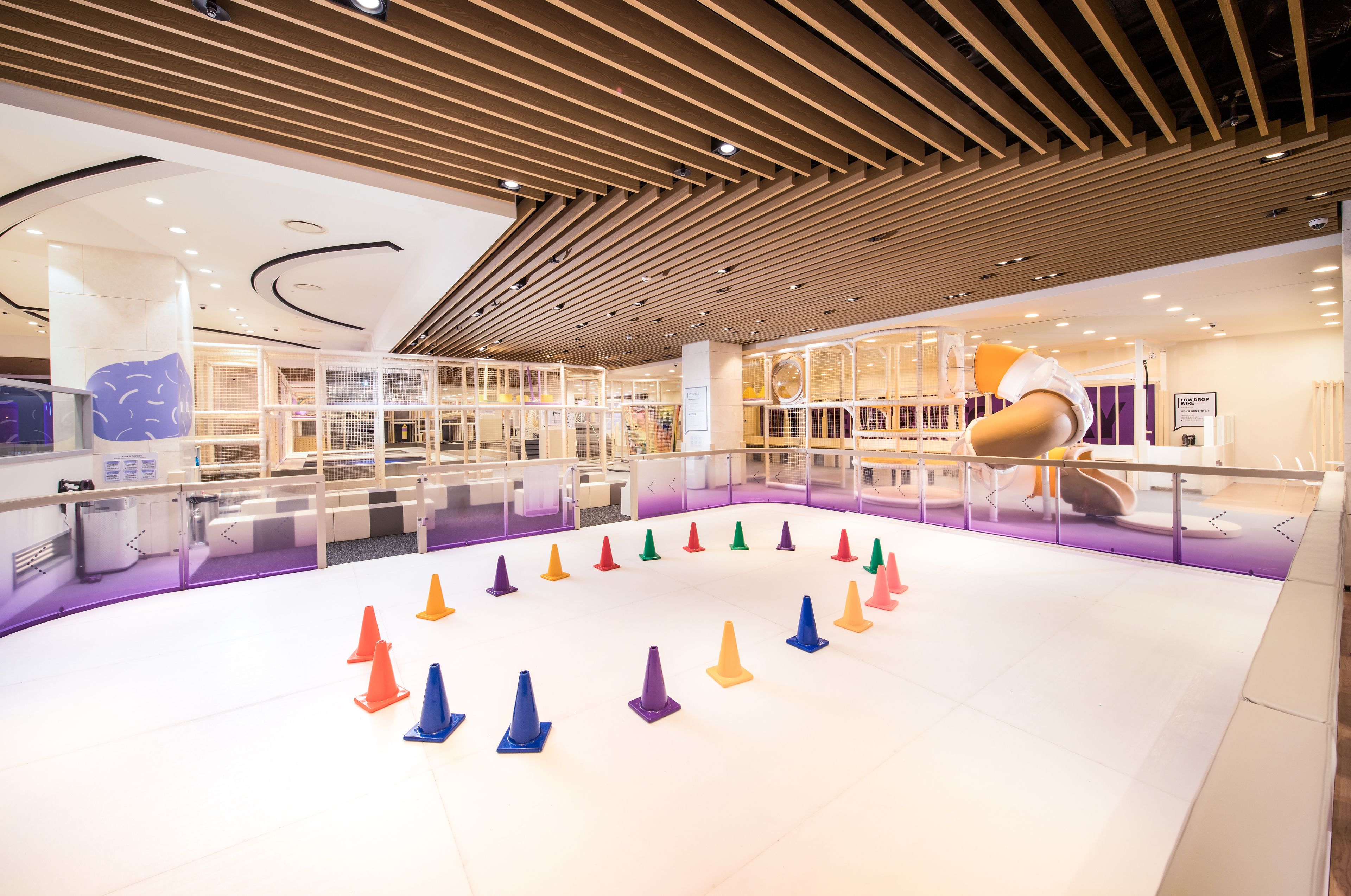 children’s play area – indoor