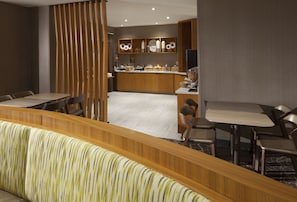 Free daily buffet breakfast - SpringHill Suites by Marriott Atlanta Kennesaw (Kennesaw)
