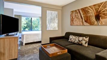 Premium bedding, in-room safe, desk, blackout curtains