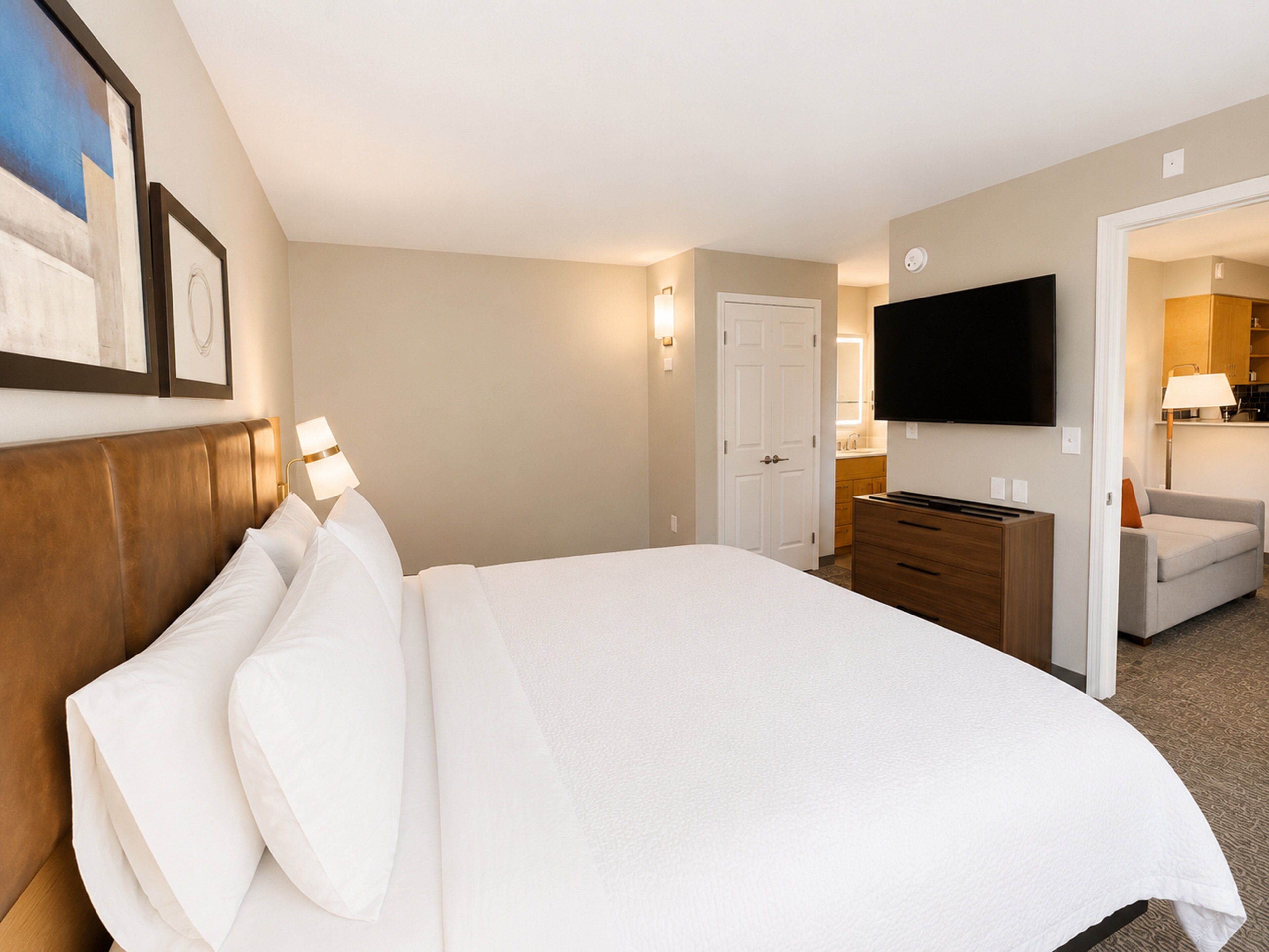 Suite, 2 Bedrooms, Kitchen (with Two King Beds) | Hypo-allergenic bedding available, in-room safe, desk, laptop workspace
