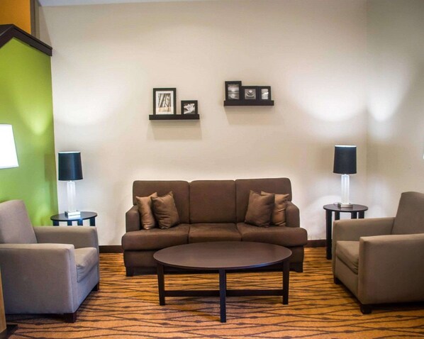 Lobby - Quality Inn Conway Northwest (Conway)