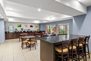 Desayuno buffet incluido todos los días 