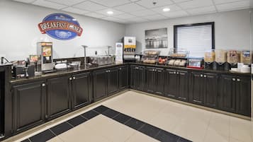 Desayuno continental incluido todos los días