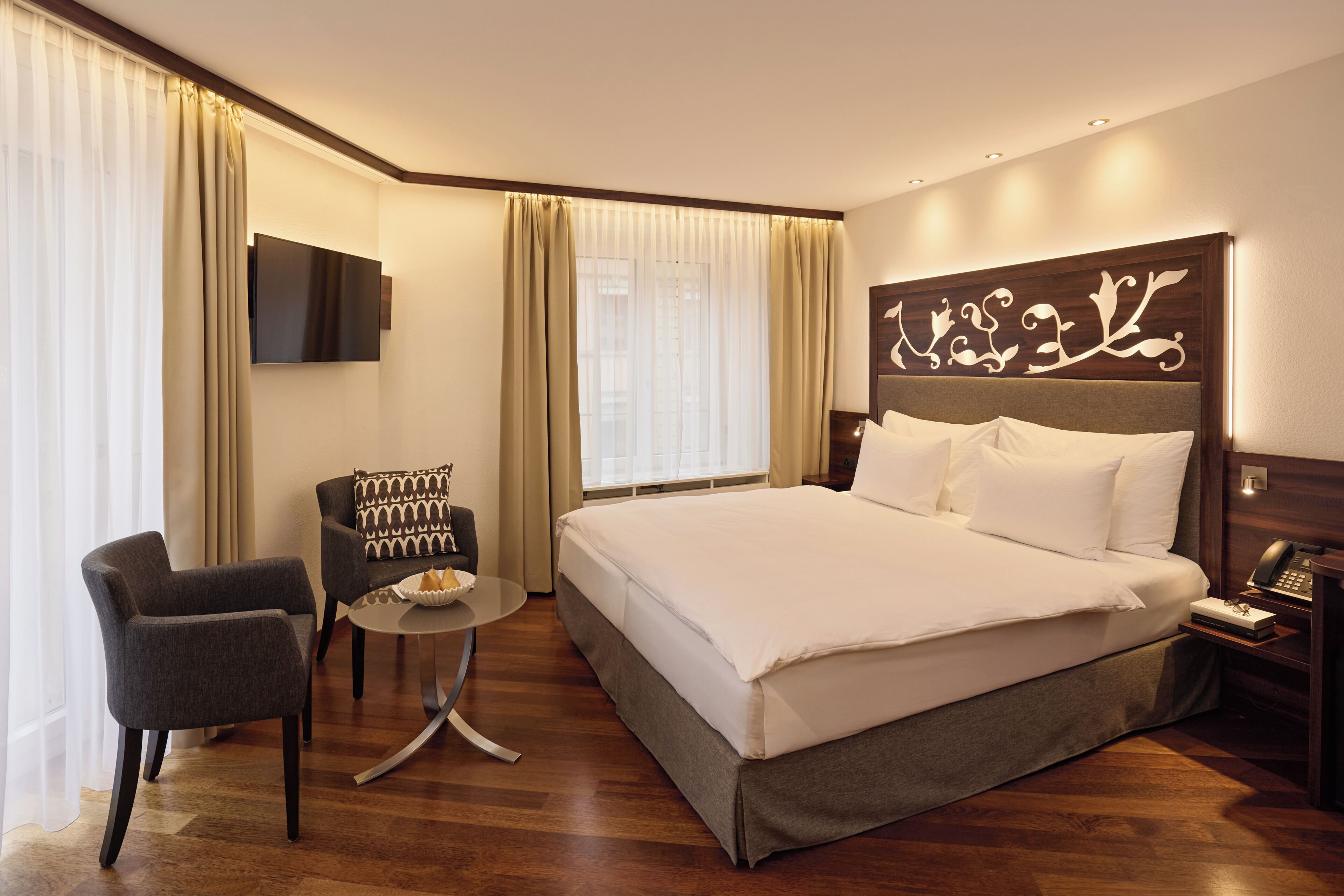 Twin Room | In-room safe, individually furnished, desk, blackout drapes