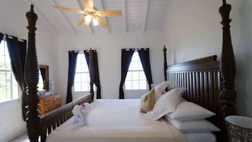Exclusive Suite, Non Smoking, Sea View | Minibar, iron/ironing board, free WiFi, bed sheets