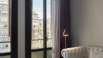Premium-Zimmer, 1 King-Bett (Modernist) | Ausblick vom Zimmer