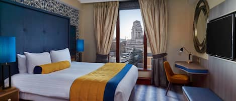 Superior Double Room | 1 bedroom, premium bedding, in-room safe, desk