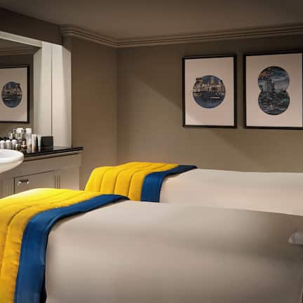 Sauna, hot tub, steam room, body treatments, aromatherapy