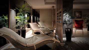 Sauna, hot tub, steam room, body treatments, aromatherapy