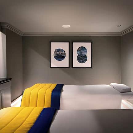 Sauna, hot tub, steam room, body treatments, aromatherapy