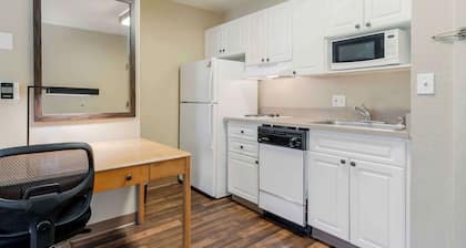 Extended Stay America Select Suites Atlanta Perimeter Peacht