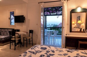 In-room safe, desk, iron/ironing board, free cots/infant beds
