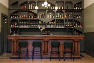 酒吧（店内）