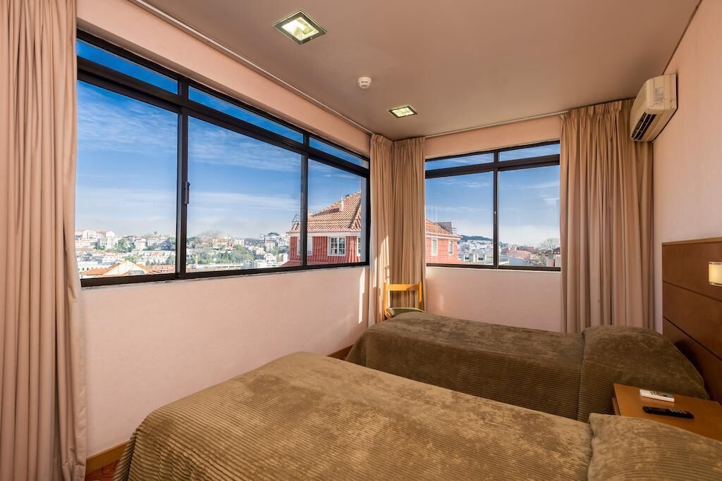 minibar, in-room safe, blackout curtains, iron/ironing board