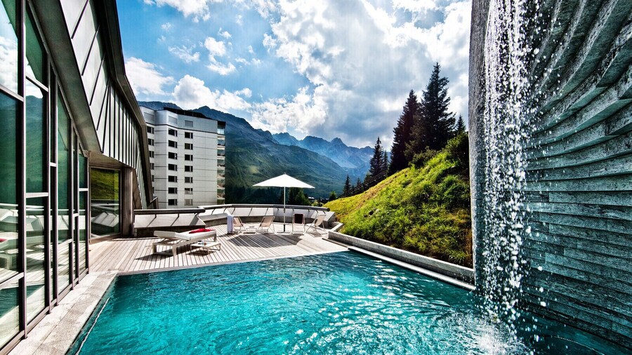 Tschuggen Grand Hotel