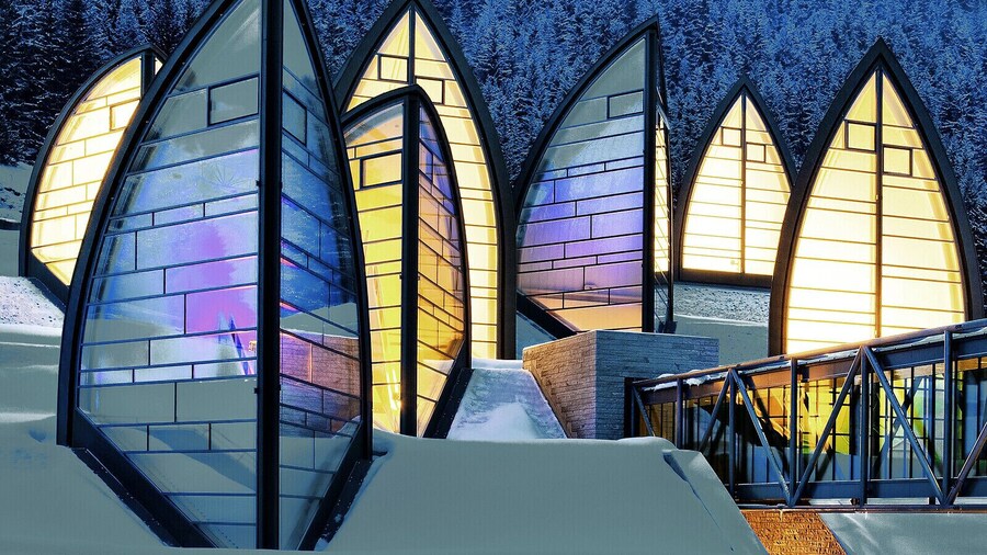 Tschuggen Grand Hotel