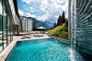 Indoor pool, outdoor pool, sun loungers