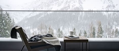 Two-Bedroom Mountain Loft | Vue de la chambre