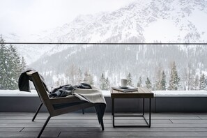 Two-Bedroom Mountain Loft | View from room - Tschuggen Grand Hotel (Arosa)