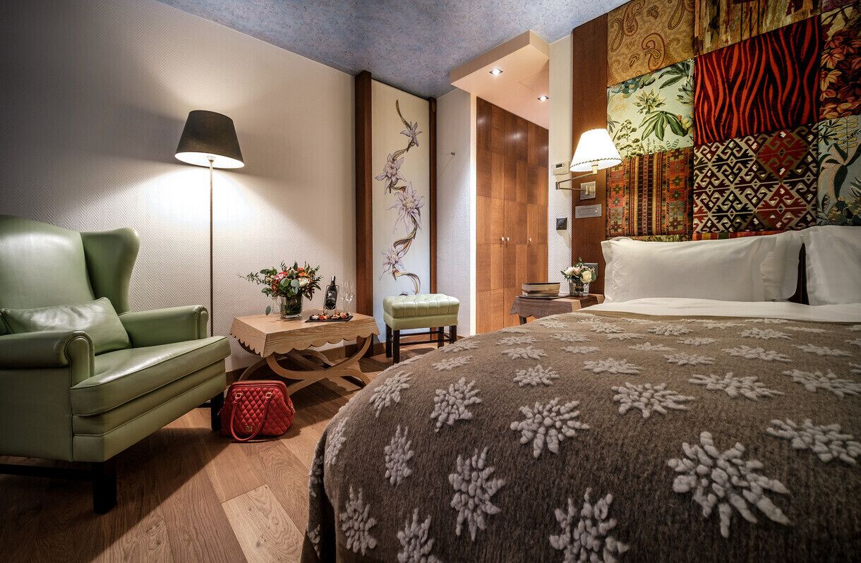 superior room north facing | 3 bedrooms, premium bedding, minibar, in-room safe