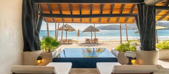 Thompson Zihuatanejo, A Beach Resort, by Hyatt