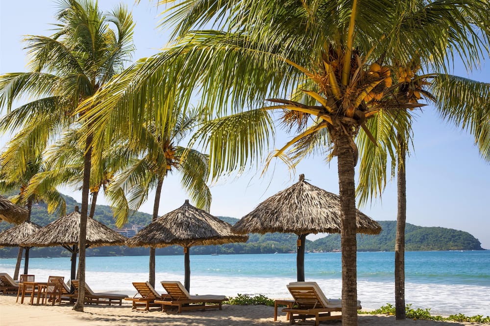 Thompson Zihuatanejo, A Beach Resort, by Hyatt