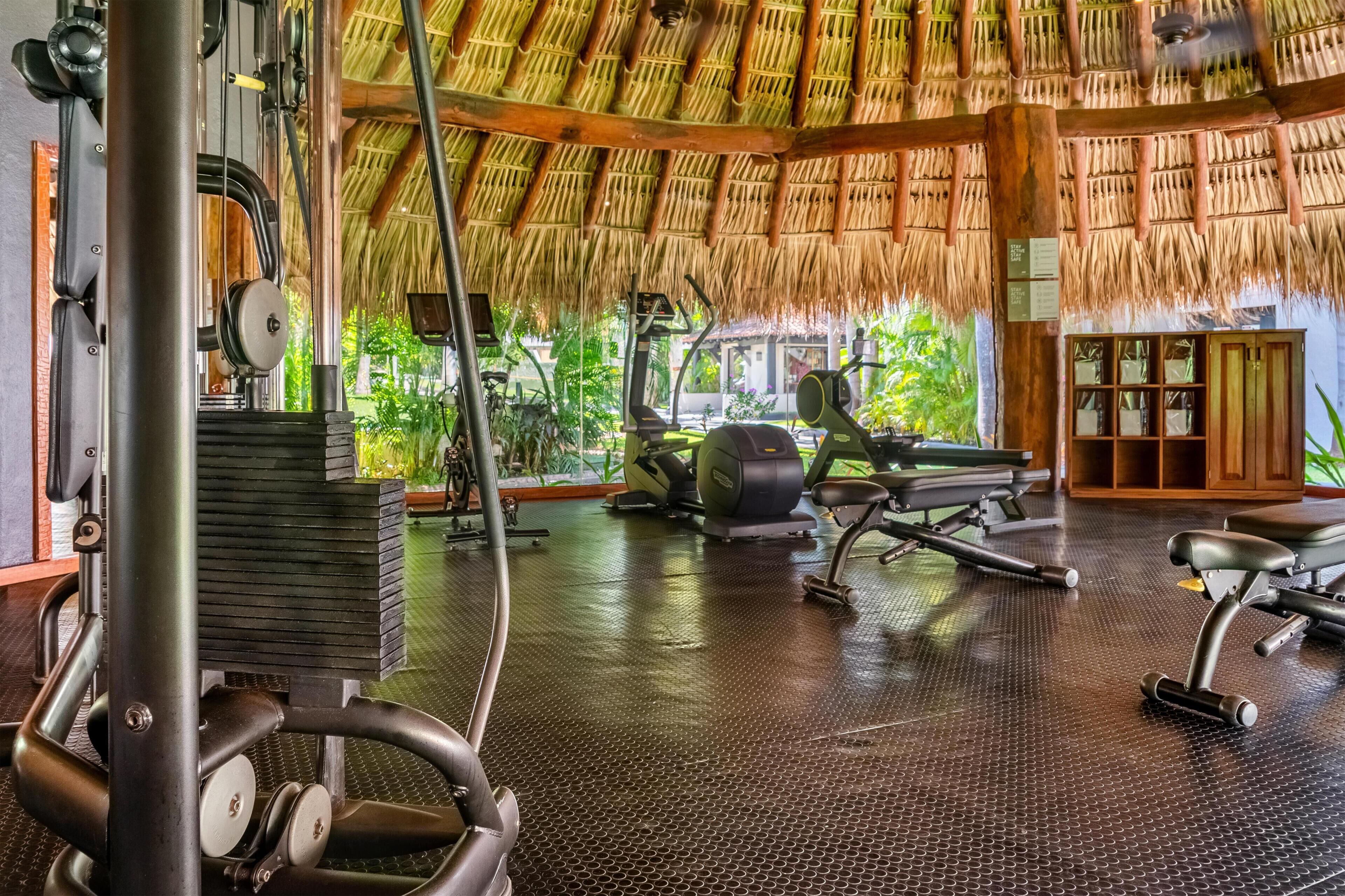 Photo - Thompson Zihuatanejo, A Beach Resort, By Hyatt