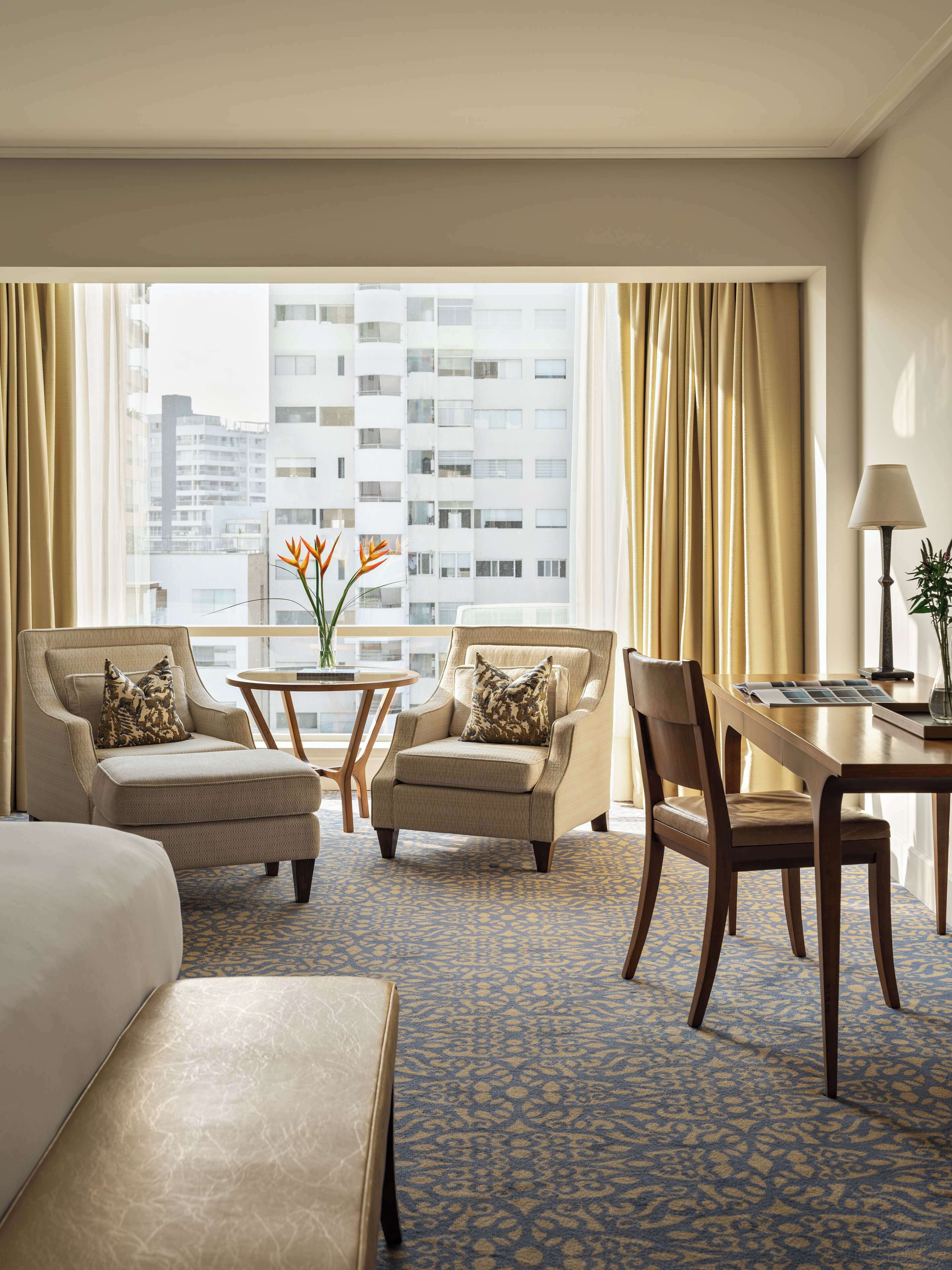 club junior suite | 1 bedroom, down duvets, minibar, in-room safe