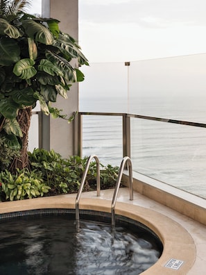 Suite (Limena) | Eigener Pool