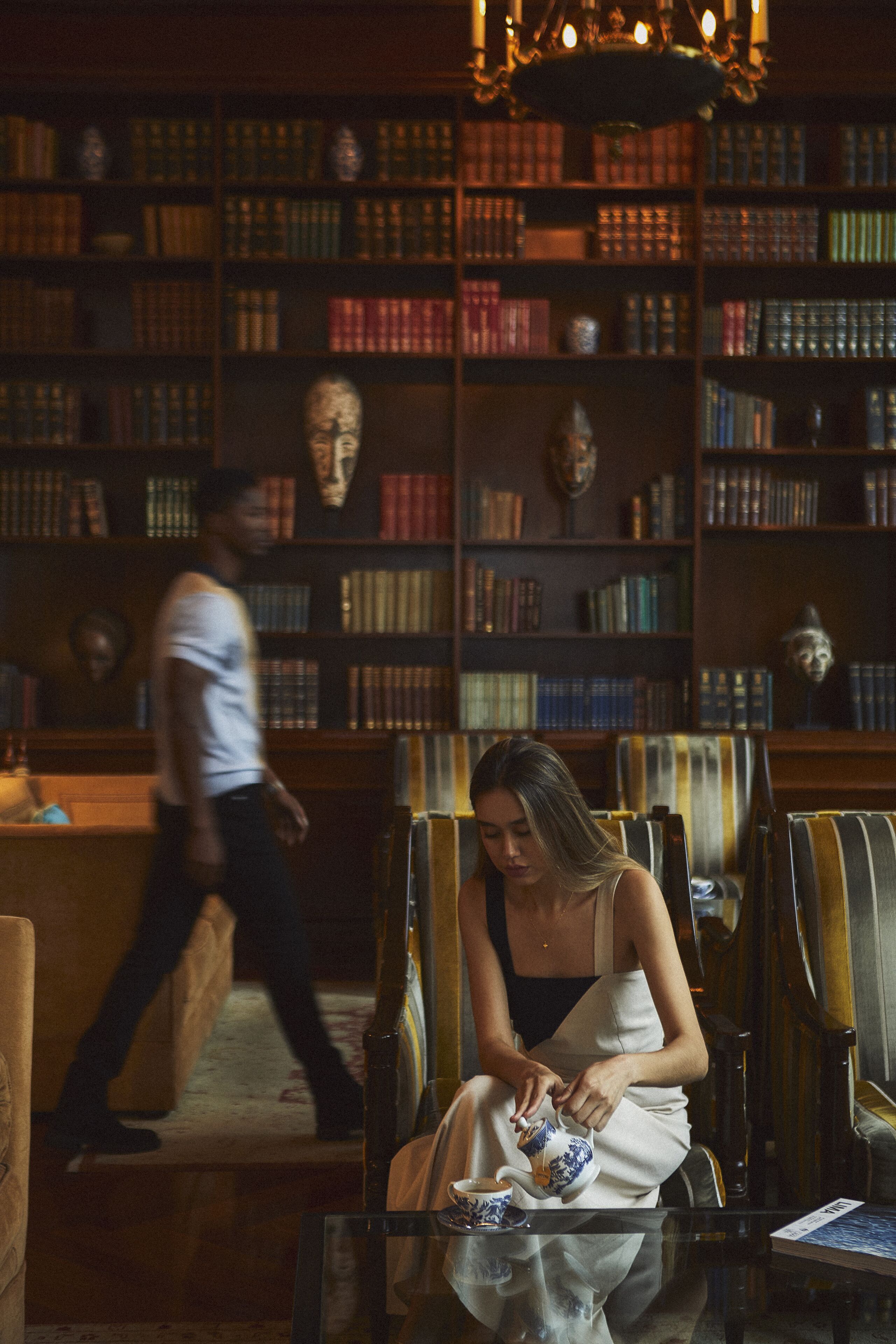 43-inch lcd tv with satellite channels, tv, ipod dock