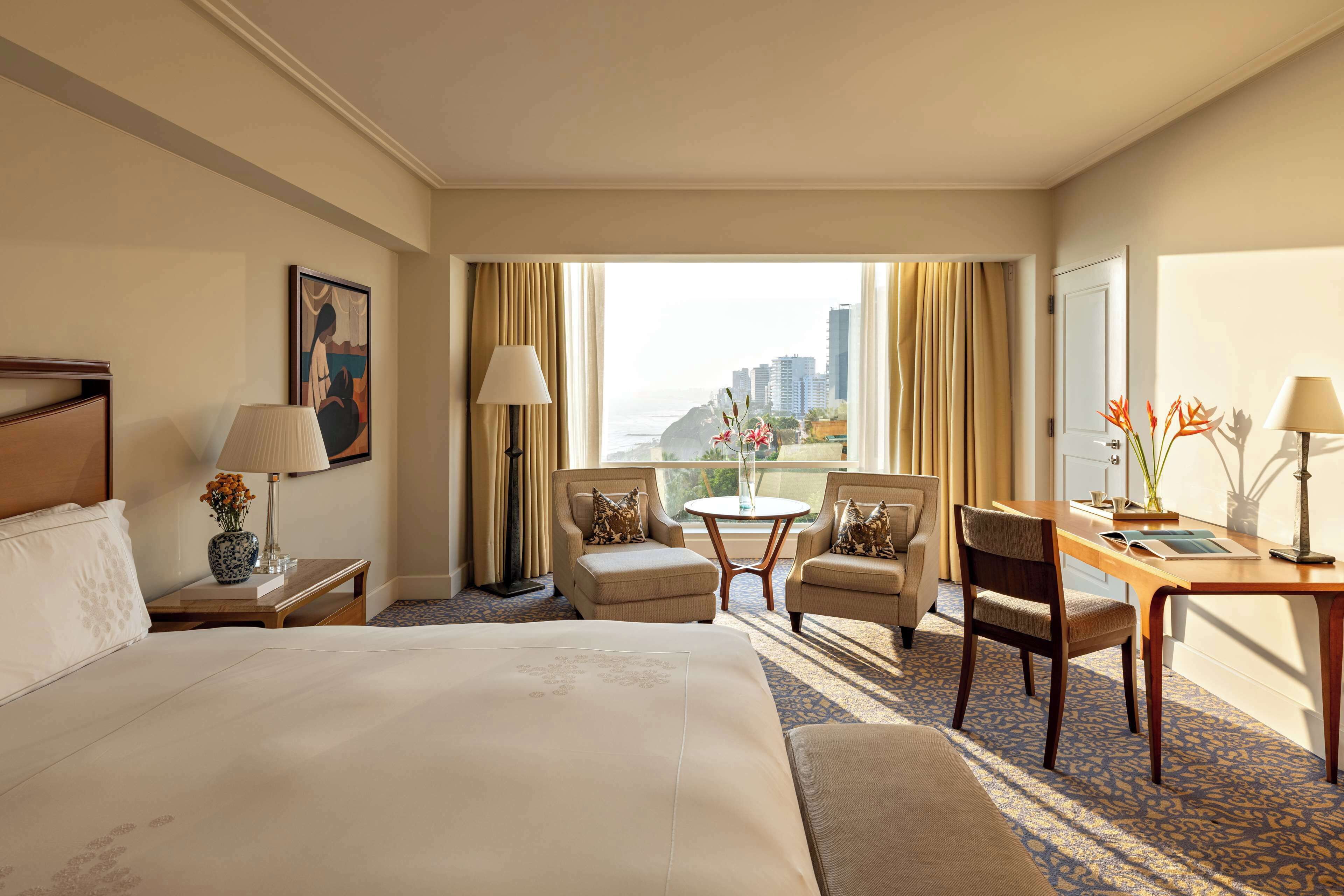 Club Ocean Deluxe Junior Suite | 1 室のベッドルーム、羽毛の掛け布団、ミニバー、セーフティボックス (室内)