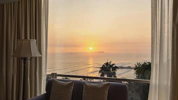 Suite junior, vistas al mar | Vistas desde la habitación