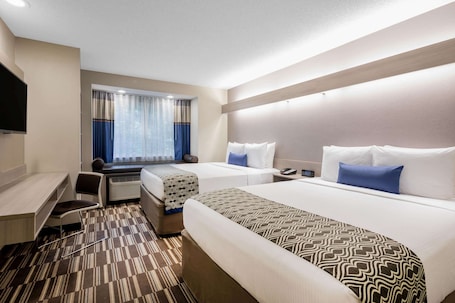 Pillowtop beds, desk, laptop workspace, blackout drapes. Microtel Inn & Suites by Wyndham Atlanta/Buckhead Area